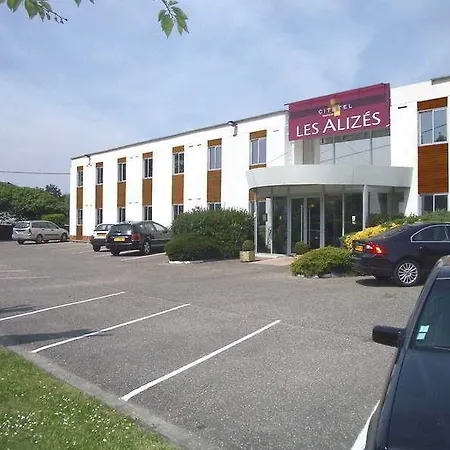 فندق Citotel Les Alizes إيزين