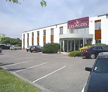 Citotel Les Alizes 2* إيزين